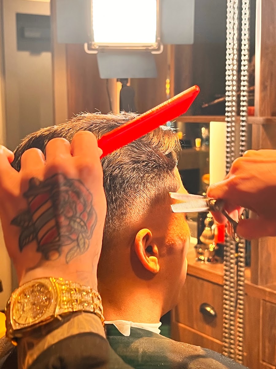 Shaving District - photo 4