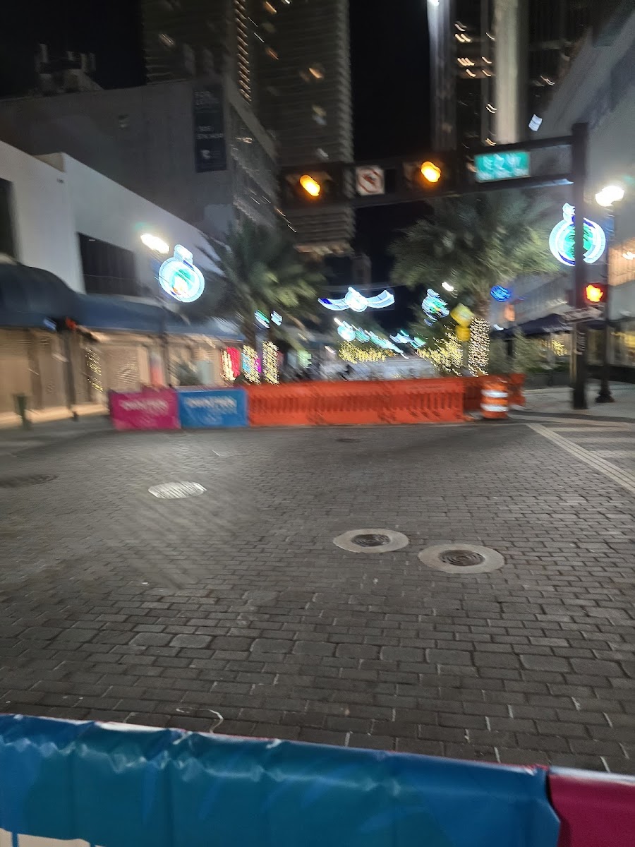 Shaving District - photo 9